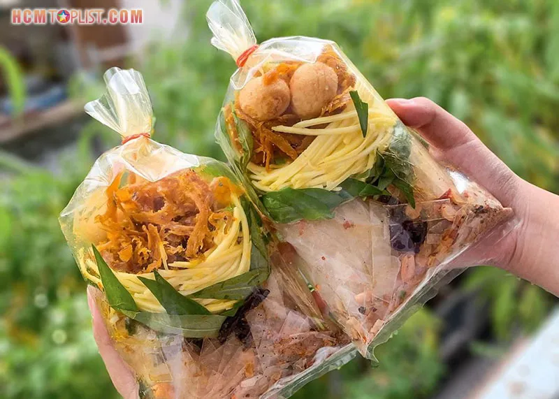 10+ địa điểm bán bánh tráng trộn tại Sài Gòn ngon, hấp dẫn