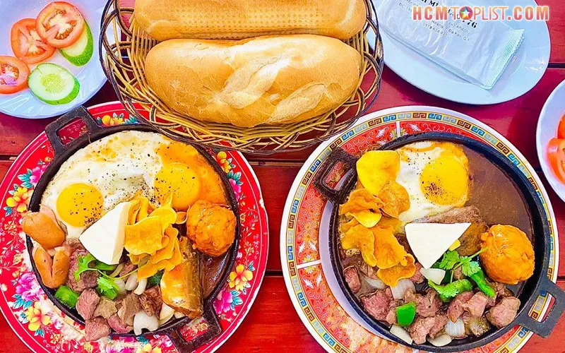 Bật mí top 15+ quán bánh mì chảo Sài Gòn ăn là mê tít