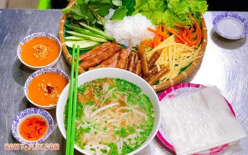 Top 10+ quán bánh canh hẹ Sài Gòn ngon khó cưỡng