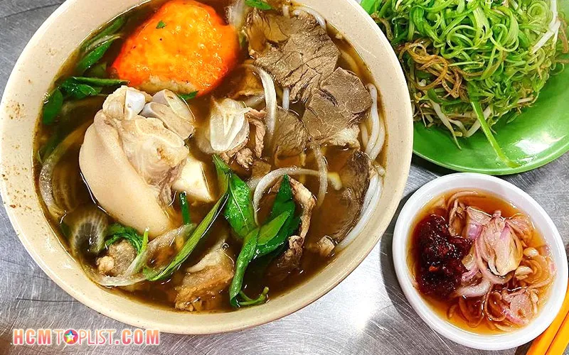 Top 10+ quán bún bò Quận 10, TPHCM ngon không thể cưỡng