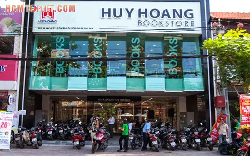 Top 10+ quán cà phê sách Sài Gòn tuyệt cú mèo nên thử