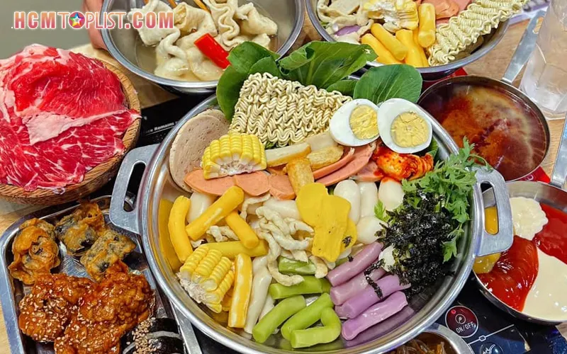 Top 15+ quán buffet tokbokki ở Sài Gòn nổi tiếng nhất