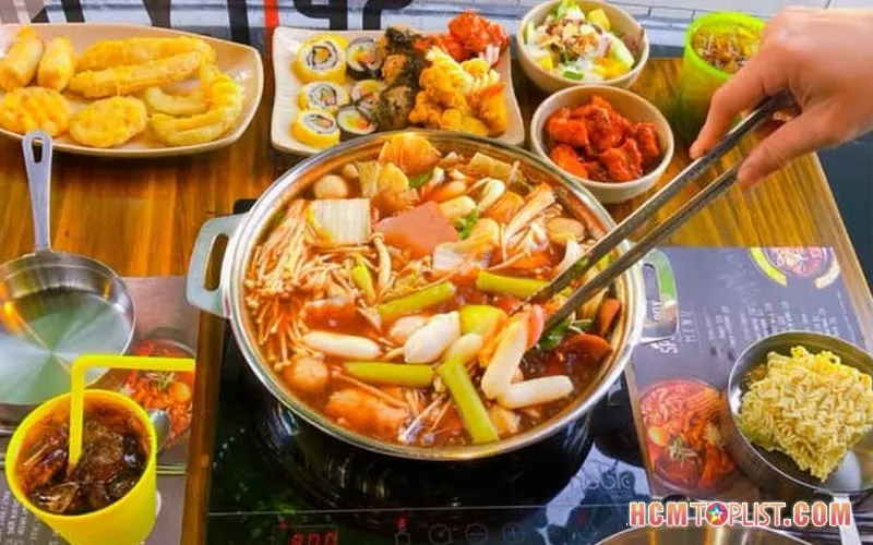 Top 15+ quán buffet tokbokki ở Sài Gòn nổi tiếng nhất