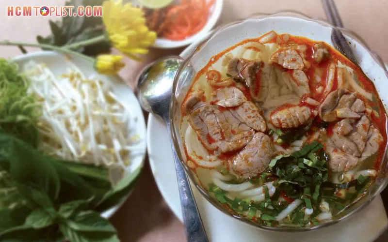 Top 15+ quán bún bò huế ở Quận 5 ngon nhất