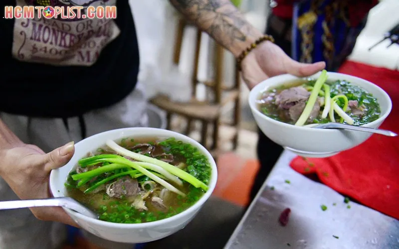 Top 15+ quán phở gà ngon ở Sài Gòn được yêu thích nhất