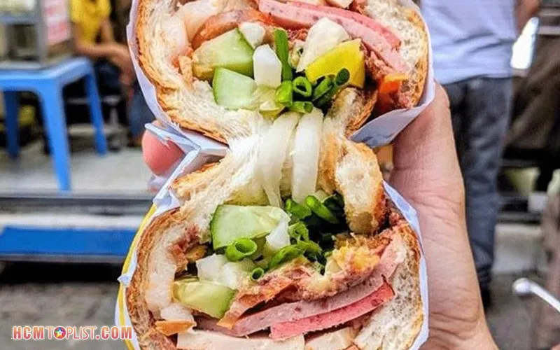 Top 20+ quán bánh mì ngon ở Sài Gòn đông khách nhất