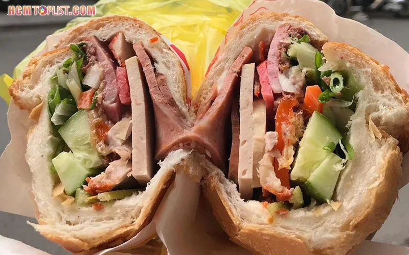 Top 20+ quán bánh mì ngon ở Sài Gòn đông khách nhất